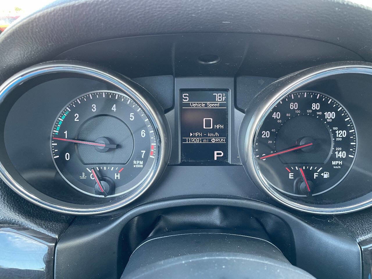 Used 2013 Jeep Grand Cherokee Laredo image 17