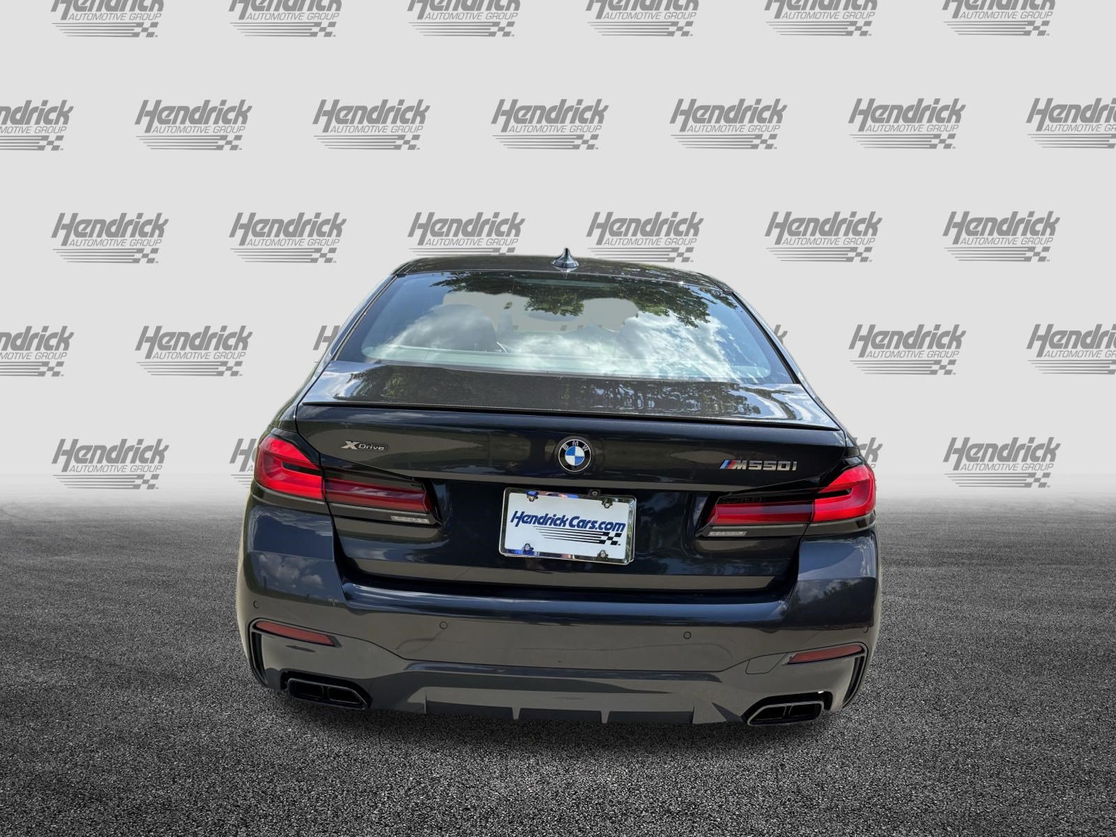 Used 2021 BMW M550i xDrive w/ Executive Package AWD/4WD image 9