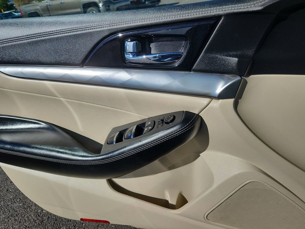 Used 2021 Nissan Maxima 3.5 SV w/ Floor Mat Group image 9