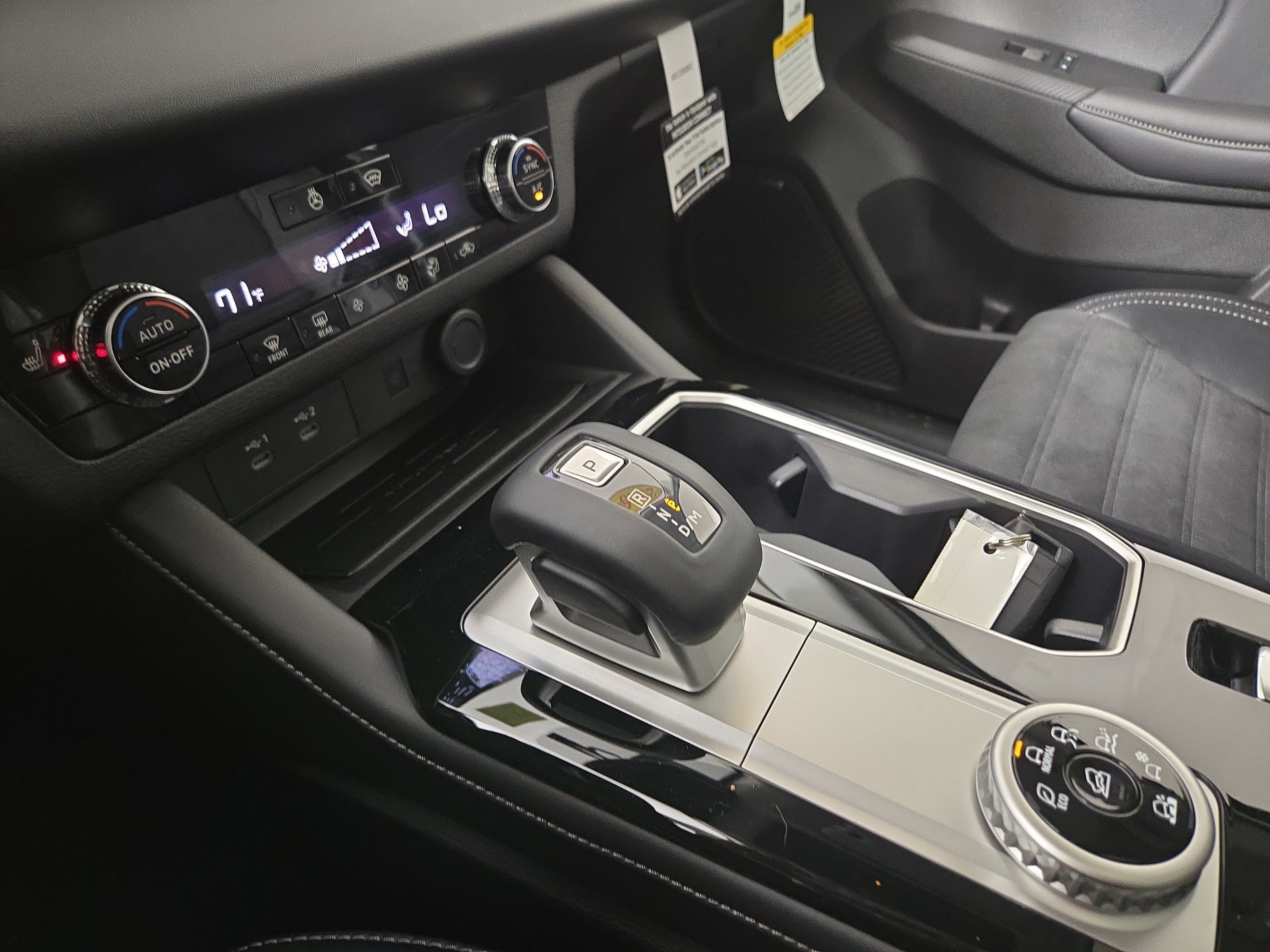 New 2026 Mitsubishi Outlander AWD image 24