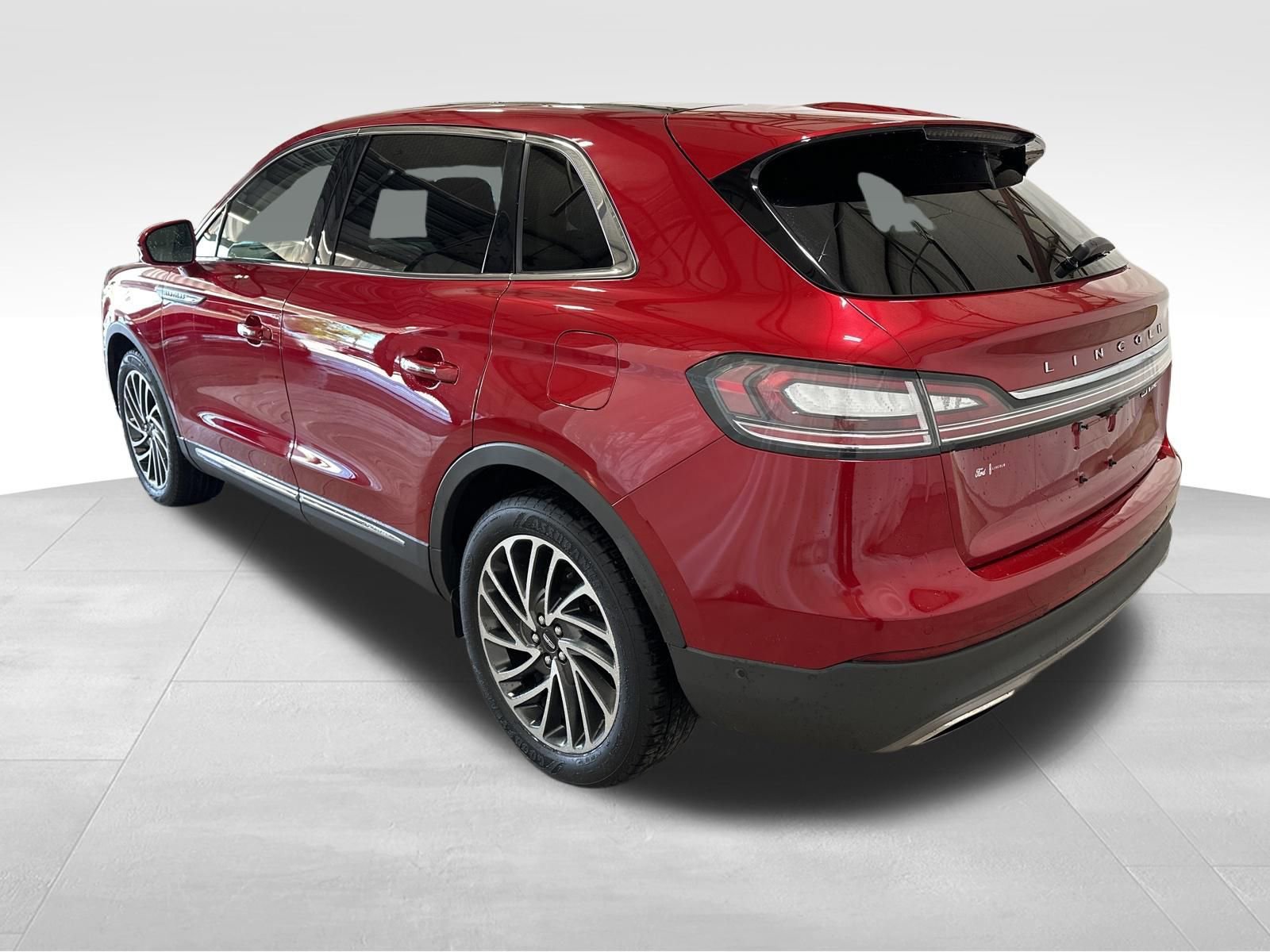 Used 2020 Lincoln Nautilus Reserve image 8