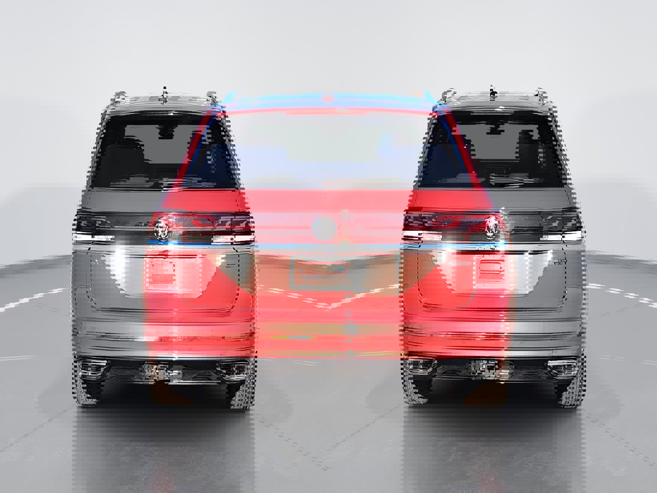 Certified 2024 Volkswagen Atlas SEL Premium R-Line image 4