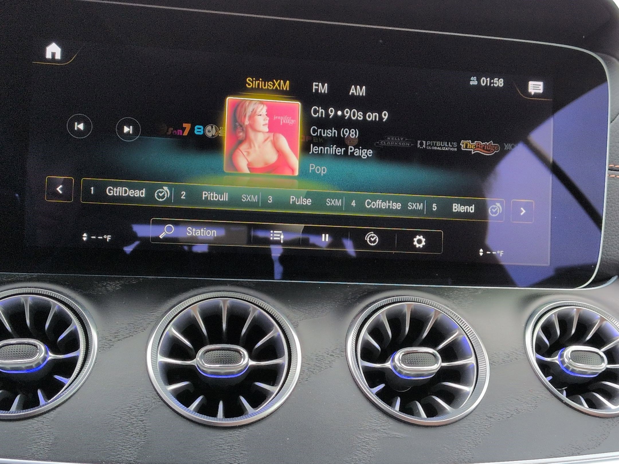 Used 2021 Mercedes-Benz E 450 Coupe image 23