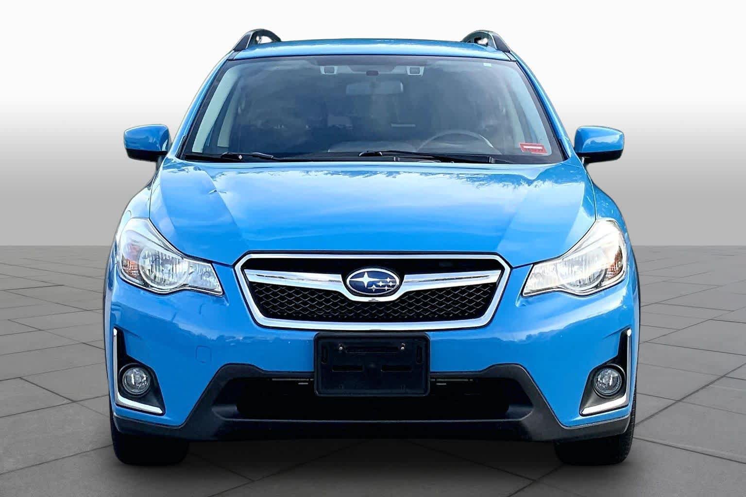 Used 2017 Subaru Crosstrek 2.0i Premium AWD/4WD image 4