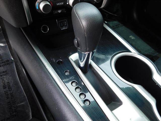 Used 2019 Nissan Pathfinder S AWD/4WD image 18