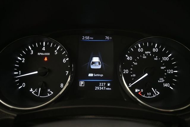 Used 2019 Nissan Rogue SL w/ Premium Package AWD/4WD image 9