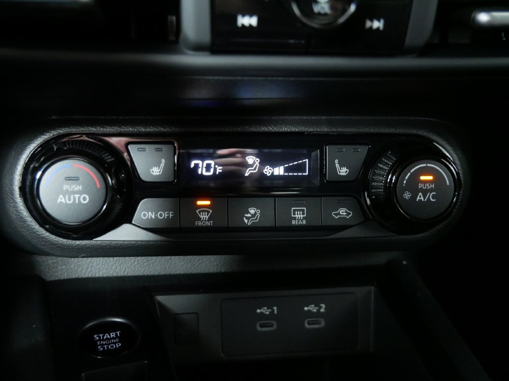 New 2027 Nissan Kicks SV AWD/4WD image 28