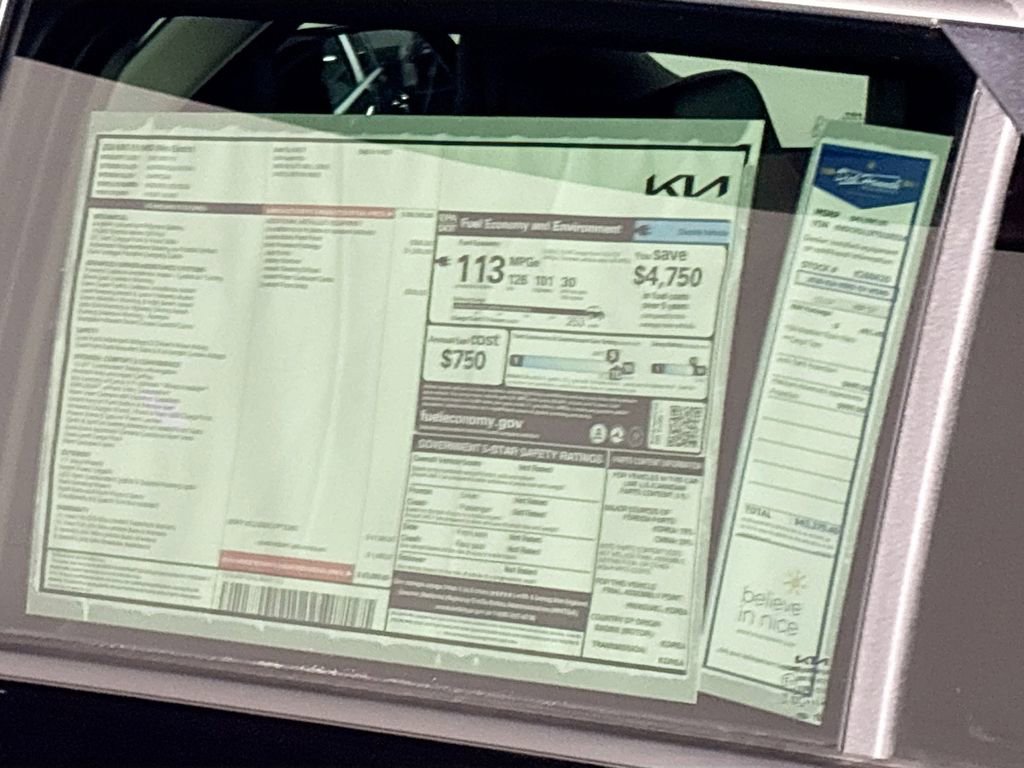 New 2026 Kia Niro Wind FWD image 24