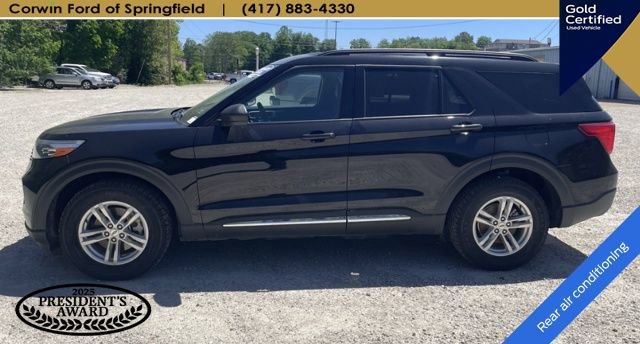 Used 2023 Ford Explorer XLT w/ Equipment Group 202A AWD/4WD image 2