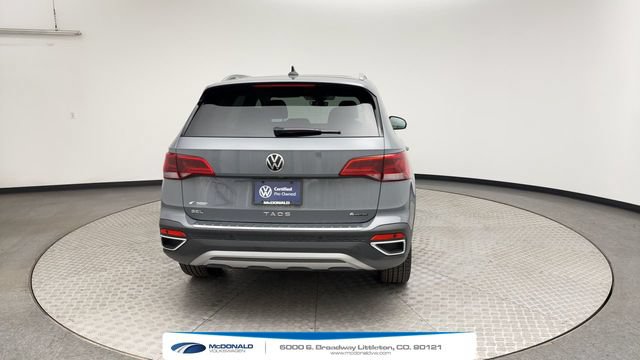 Certified 2024 Volkswagen Taos SEL AWD/4WD image 3