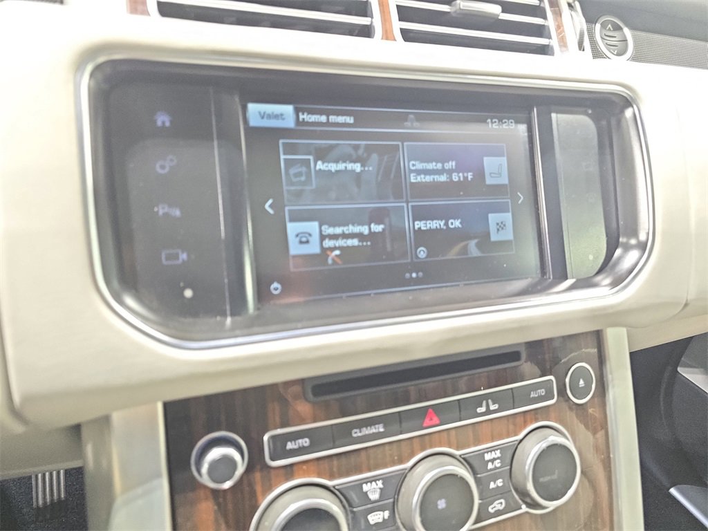 Used 2016 Land Rover Range Rover HSE image 21