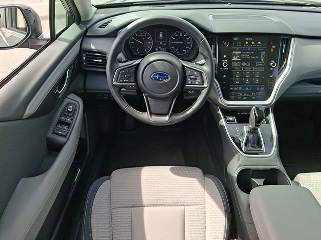 Used 2025 Subaru Outback Premium w/ Popular Package #1A image 11