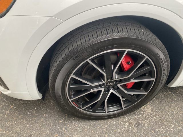 Used 2024 Audi SQ5 Premium Plus w/ Premium Plus Package image 5