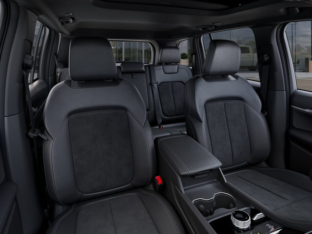 New 2026 Jeep Grand Cherokee Altitude AWD/4WD image 16