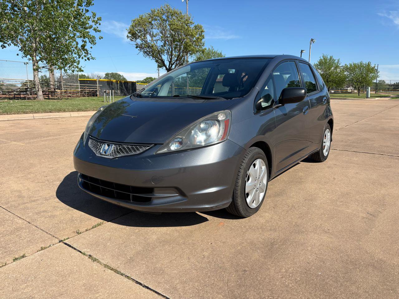 Used 2011 Honda Fit image 3