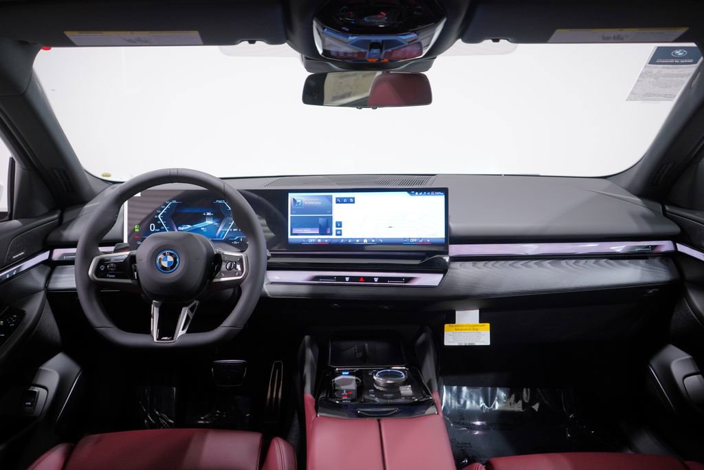 New 2026 BMW i5 eDrive40 w/ M Sport Package image 10