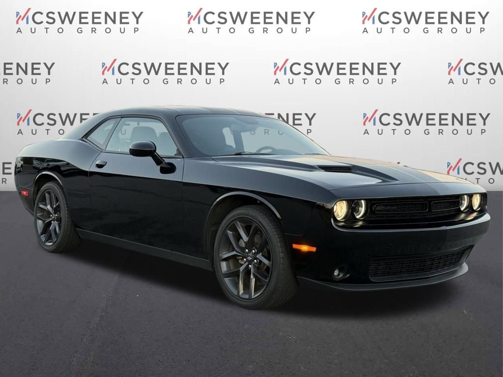 Used 2023 Dodge Challenger SXT w/ Blacktop Package image 7