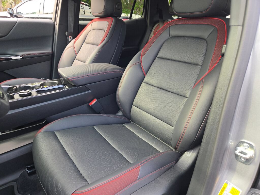 Used 2023 Chevrolet TrailBlazer ACTIV w/ Sun and Liftgate Package FWD image 28