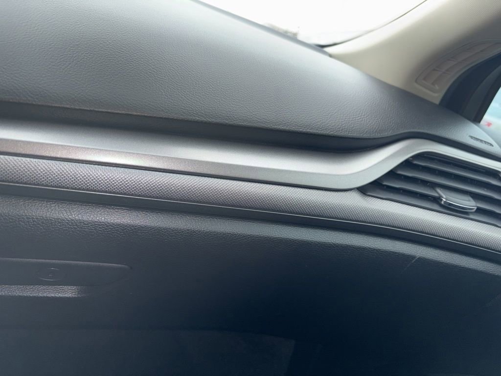 Used 2019 Ford Fusion SE image 44