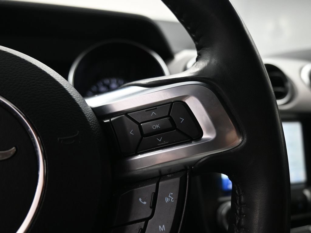 Used 2022 Ford Mustang Premium image 18