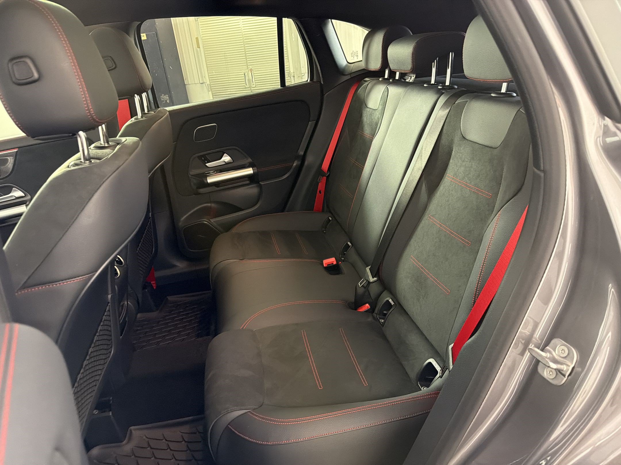 Used 2025 Mercedes-Benz GLA 35 AMG 4MATIC image 22