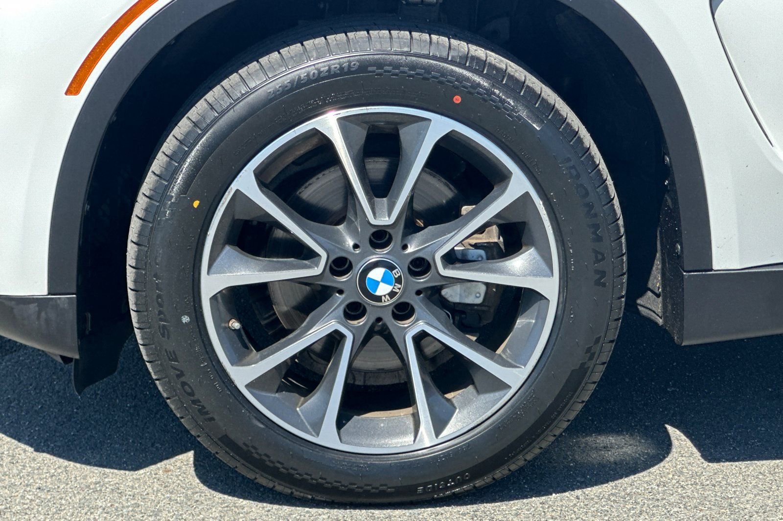 Used 2018 BMW X5 xDrive35d w/ Premium Package AWD/4WD image 26