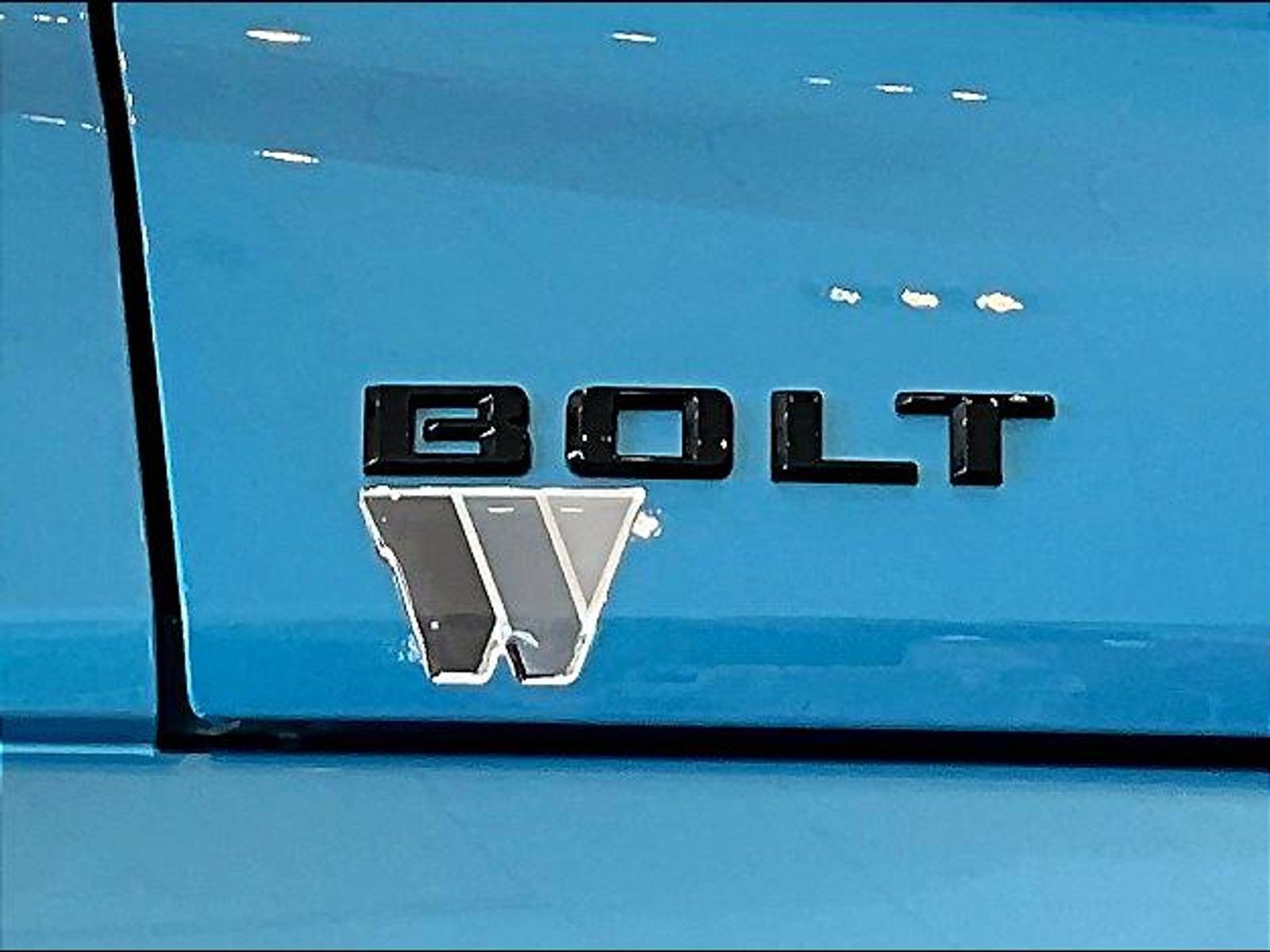 New 2027 Chevrolet Bolt RS w/ Technology Package FWD image 8