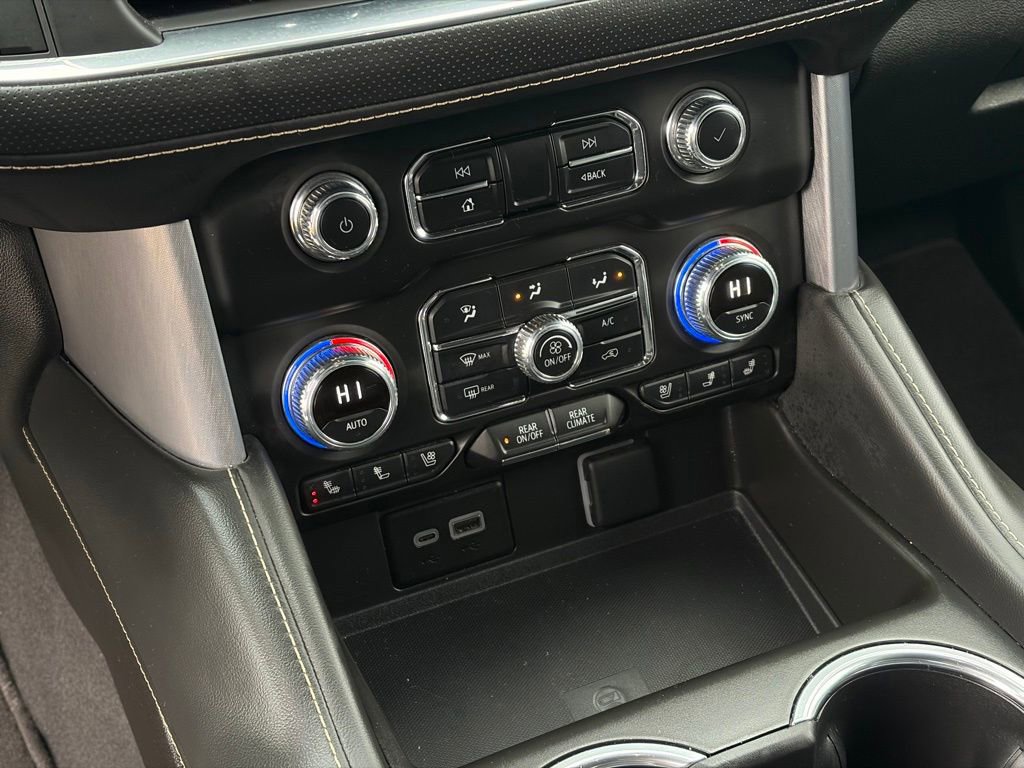 Used 2023 GMC Yukon SLT image 22