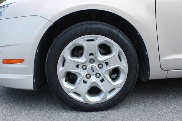 Used 2010 Ford Fusion SE FWD image 30