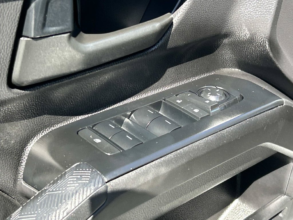 Used 2026 Toyota Tacoma SR w/ SR Upgrade Package RWD image 18
