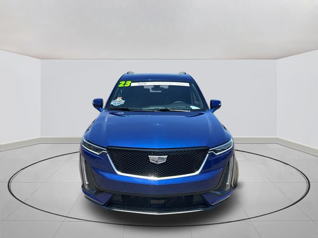 Certified 2023 Cadillac XT6 Sport w/ Technology Package AWD/4WD image 2