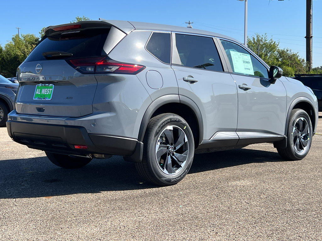 New 2026 Nissan Rogue SV image 4
