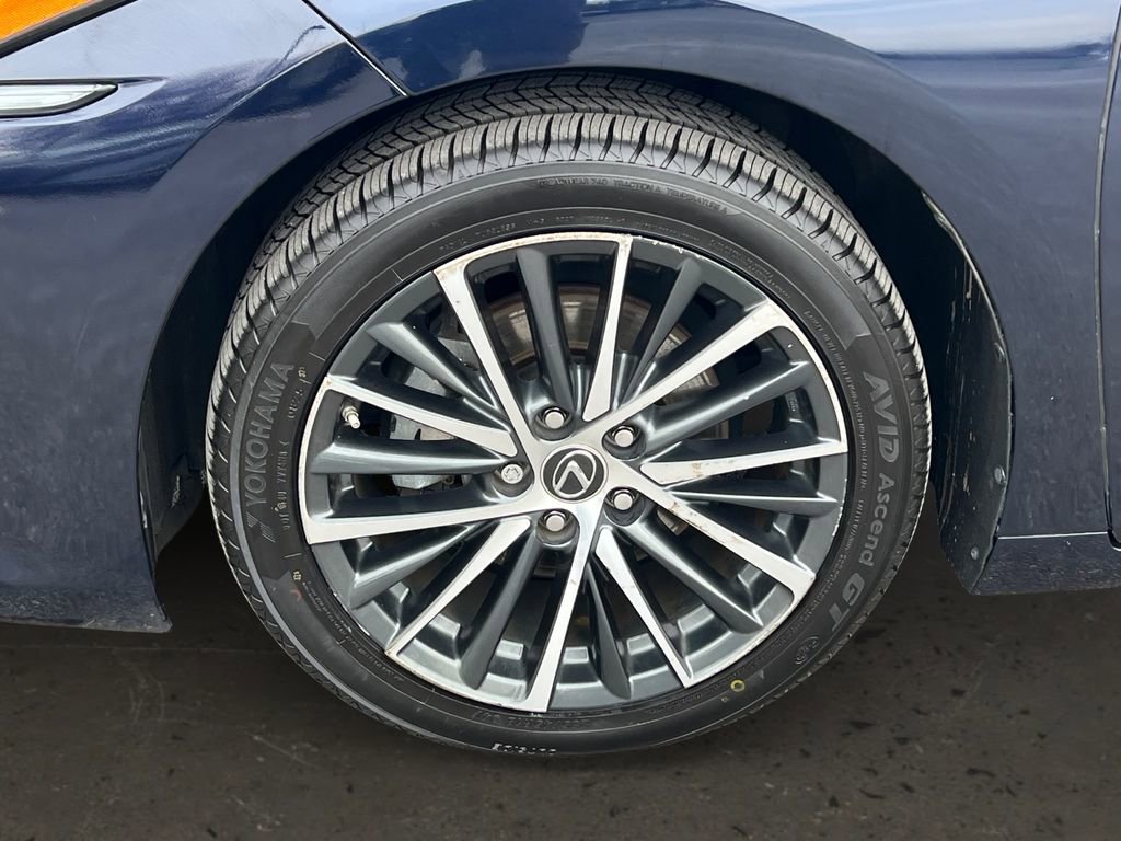 Used 2023 Lexus ES 350 w/ Premium Package image 25