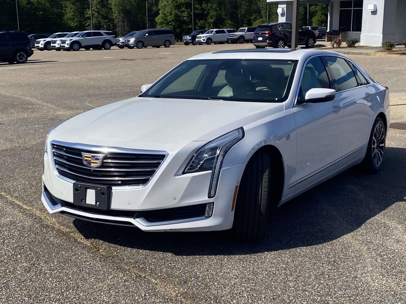 Used 2016 Cadillac CT6 Luxury image 3