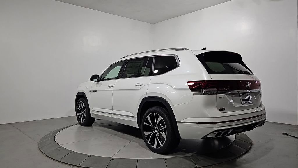 New 2026 Volkswagen Atlas SEL Premium R-Line image 3
