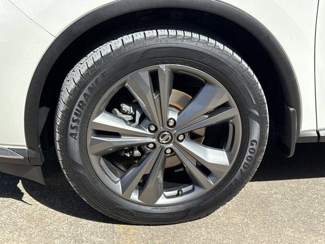 Used 2019 Nissan Murano Platinum w/ Cargo Package image 18