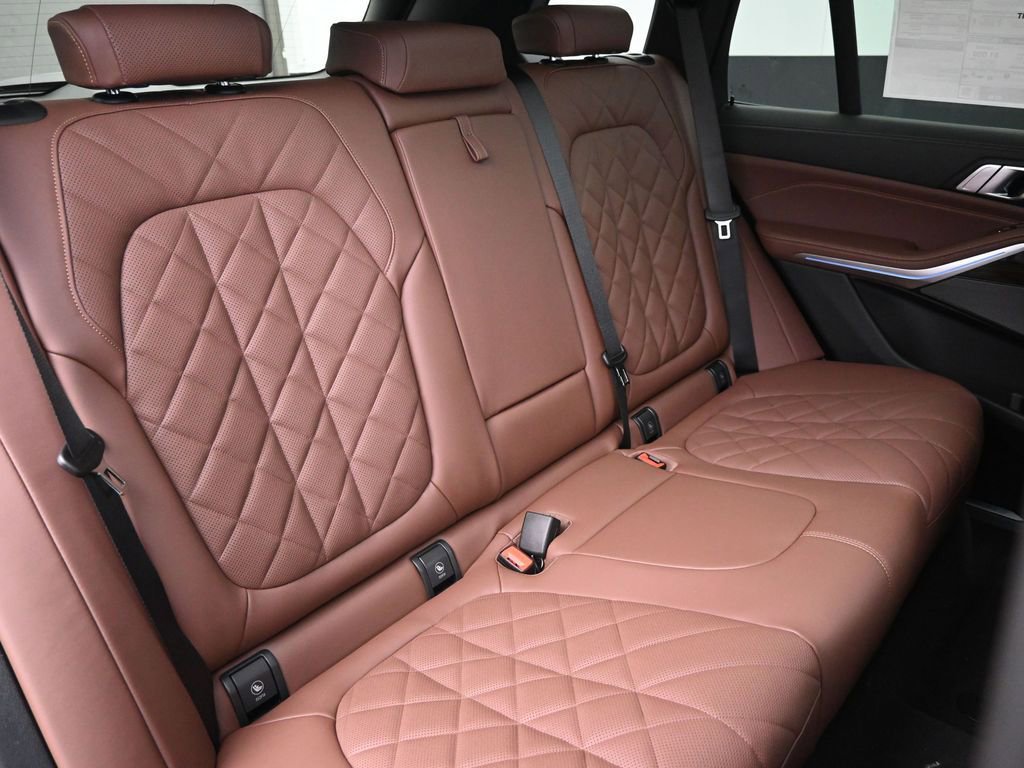 New 2026 BMW X5 xDrive50e AWD/4WD image 31