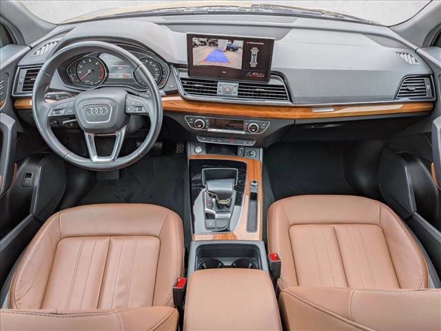 Used 2022 Audi Q5 2.0T Premium w/ Convenience Package AWD/4WD image 18