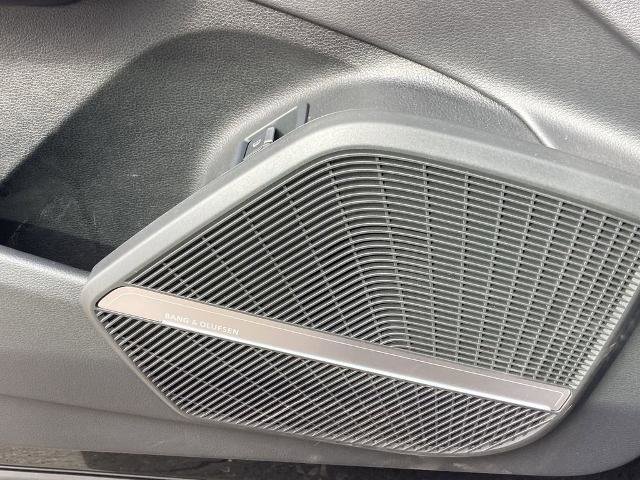 Used 2024 Audi Q5 e Premium Plus image 20