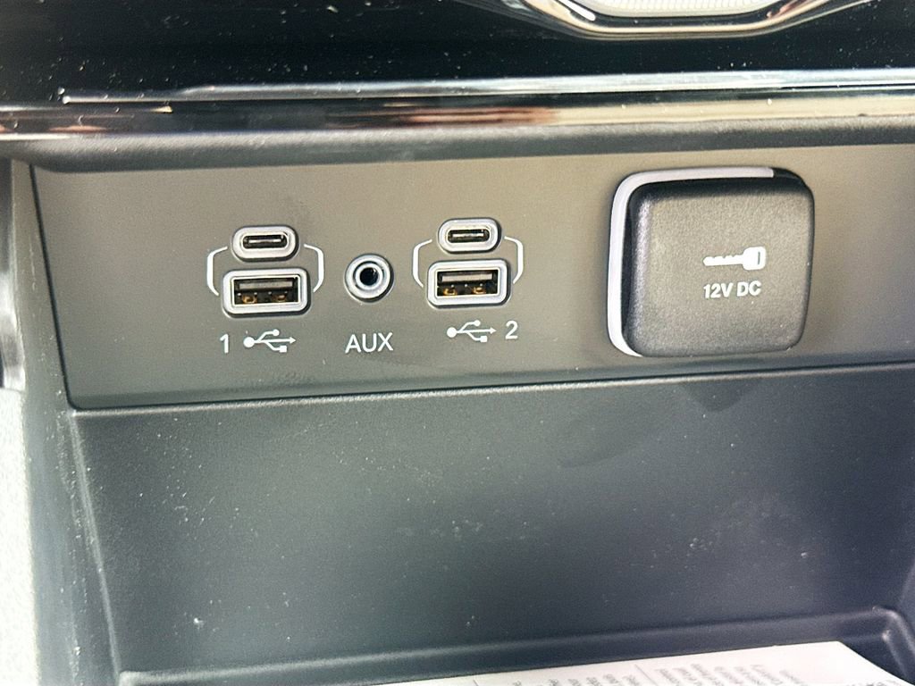 New 2026 Jeep Grand Cherokee L Limited RWD image 21