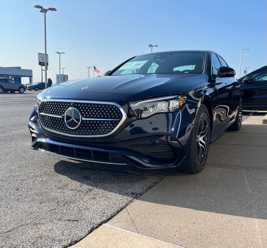 New 2027 Mercedes-Benz E 350 4MATIC Sedan image 4