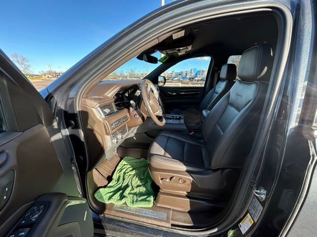Used 2022 GMC Yukon Denali image 10