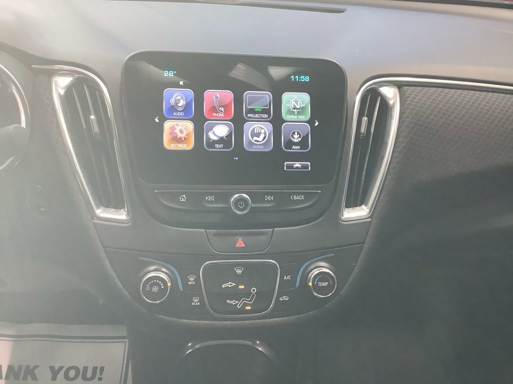 Used 2017 Chevrolet Malibu LT image 13