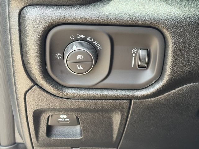 New 2026 RAM 1500 Warlock AWD/4WD image 17