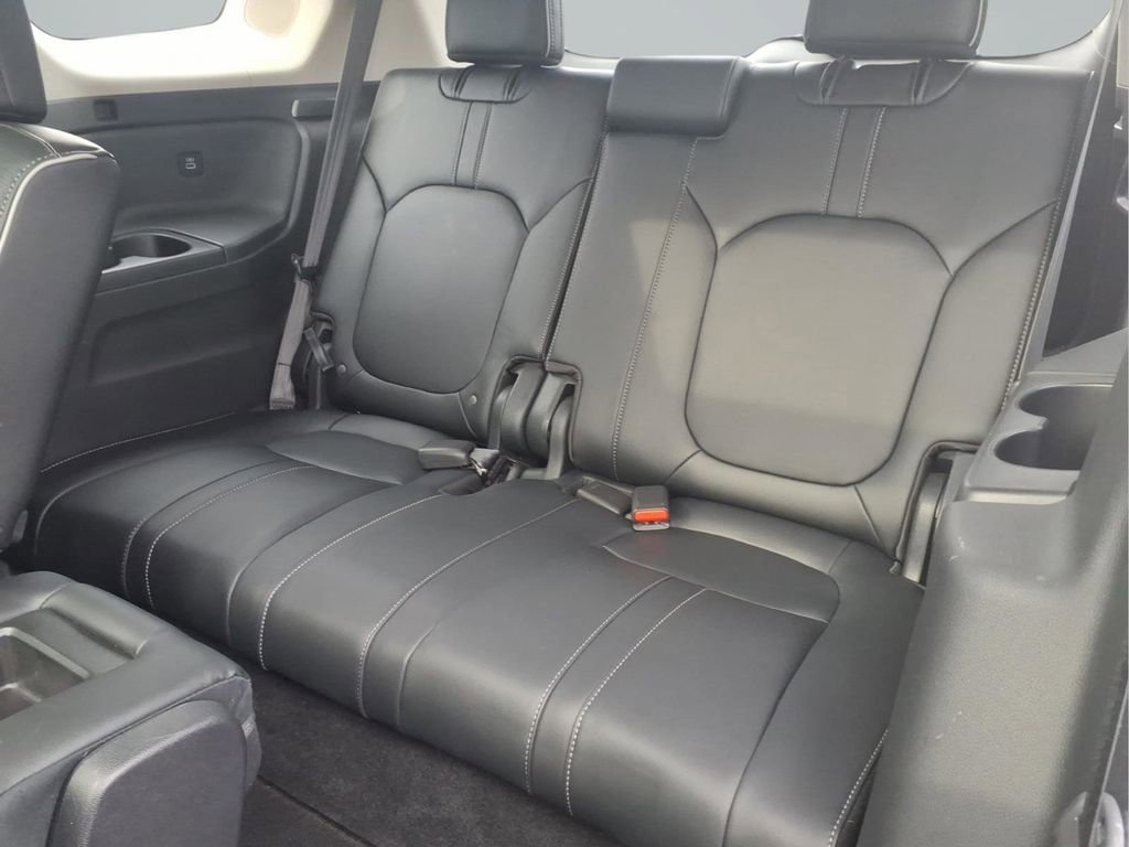 Used 2023 Honda Pilot Elite image 29