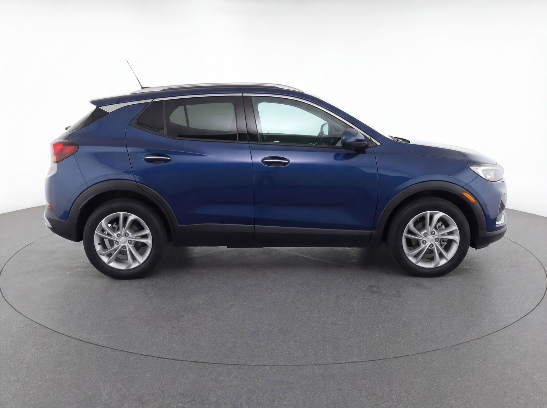 Used 2023 Buick Encore GX Preferred image 8