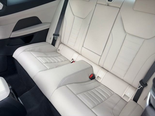 New 2026 BMW 430i Coupe w/ M Sport Package image 14