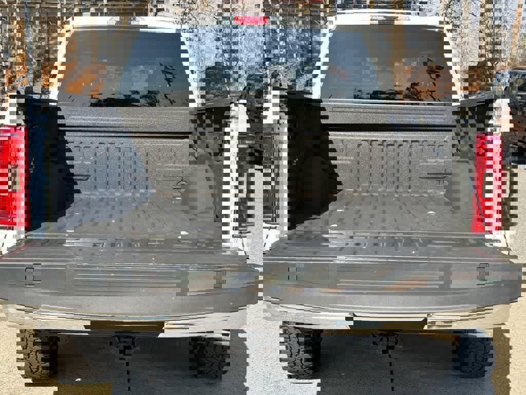 Used 2022 Ford F150 XLT w/ Equipment Group 302A High image 16