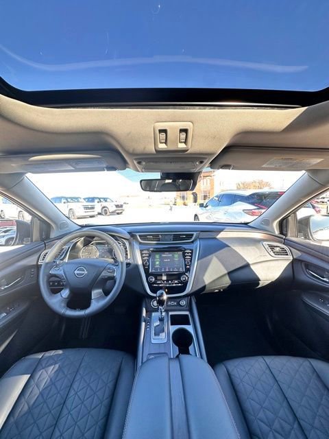 Certified 2024 Nissan Murano Platinum w/ Cargo Package image 31