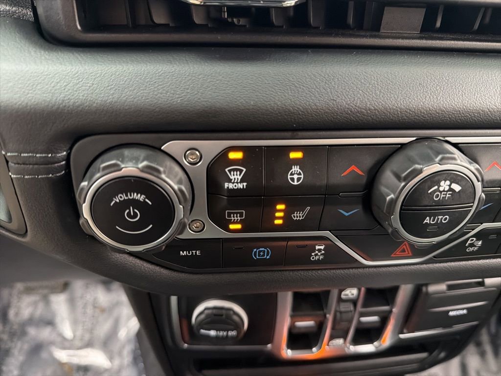 Used 2024 Jeep Wrangler High Altitude image 19